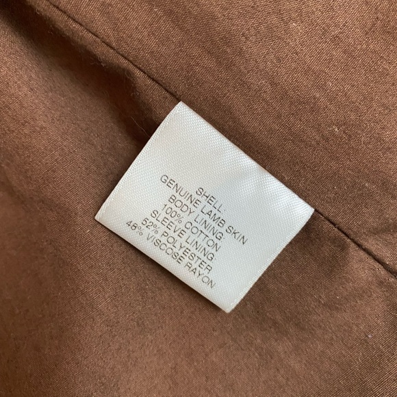 Daniel Cremieux lambskin coat - Picture 5 of 10